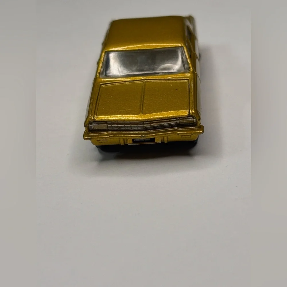 Matchbox series #36 Opel Diplomat made in England by Legney